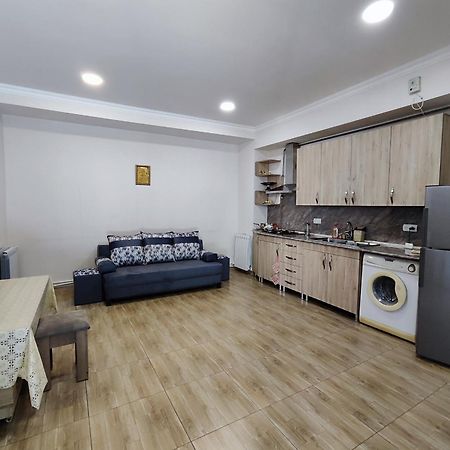 Jermuk Mini Apartment Экстерьер фото